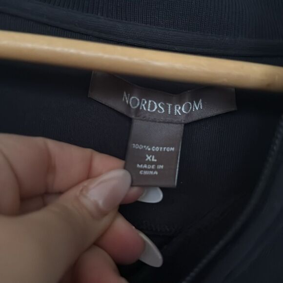 Men’s nordstrom pull over - Picture 2 of 2